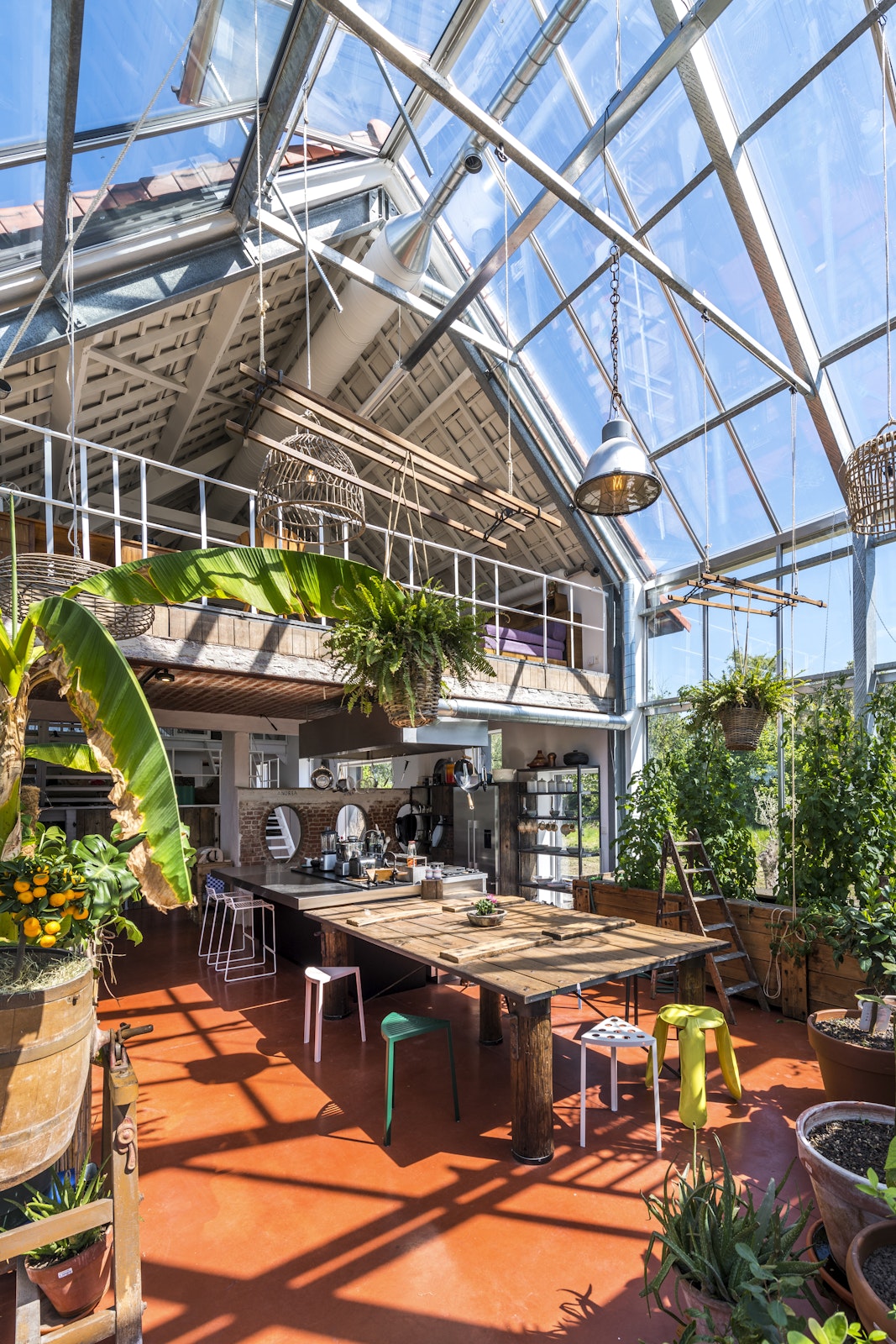 Gestalten Eu Shop-Creative Homes-Book-Black-Deal-Outlet-by-ARCHIVIST