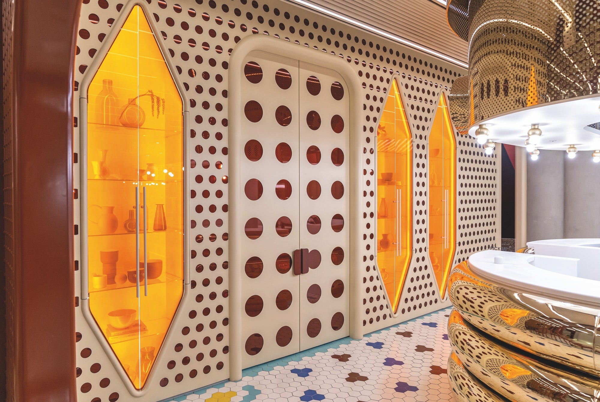 Gestalten Eu Shop-Jaime Hayon-Book-Black-Deal-Outlet-by-ARCHIVIST