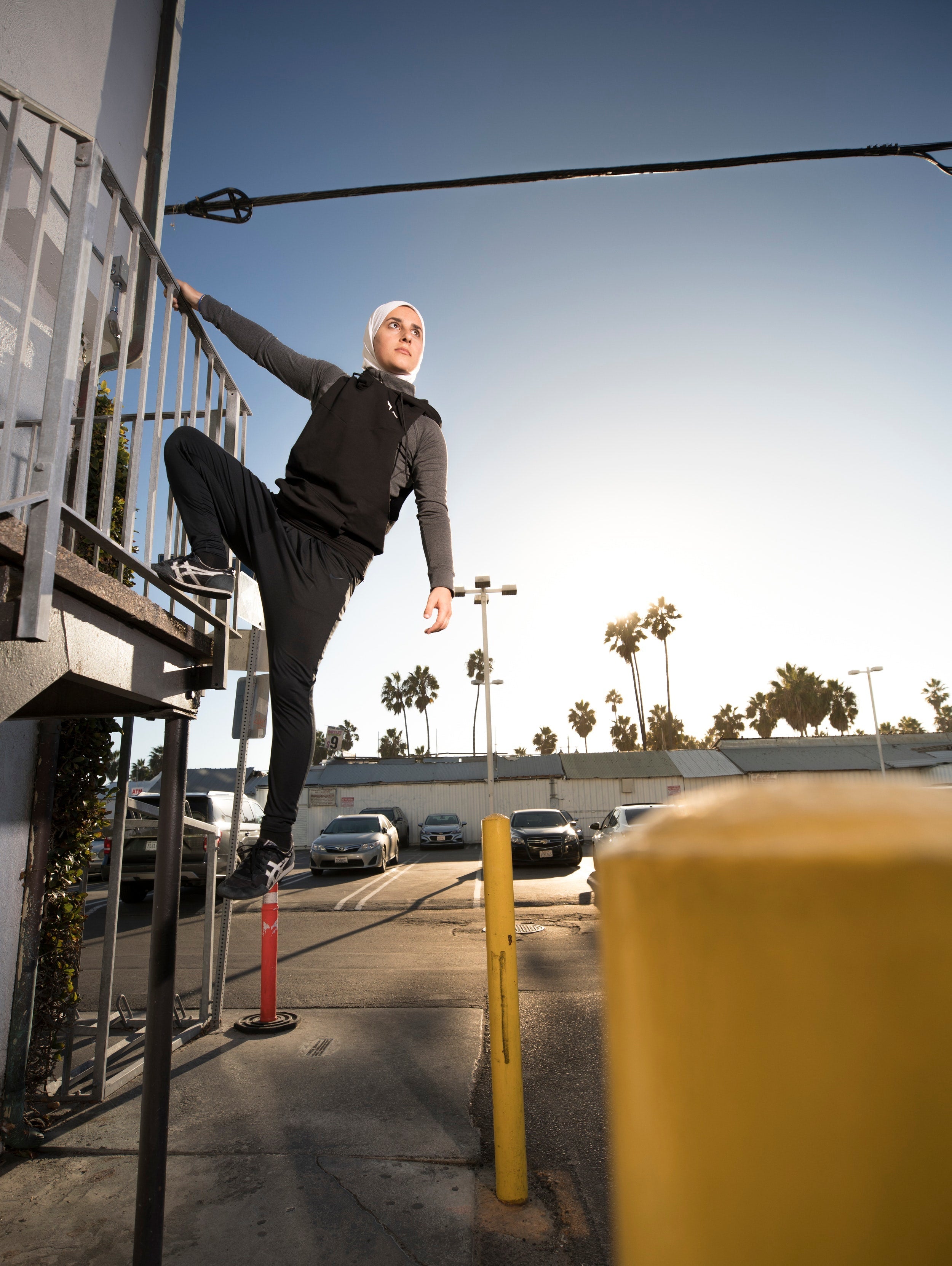 Gestalten Eu Shop-Urban Playgrounds-Book-Black-Deal-Outlet-by-ARCHIVIST