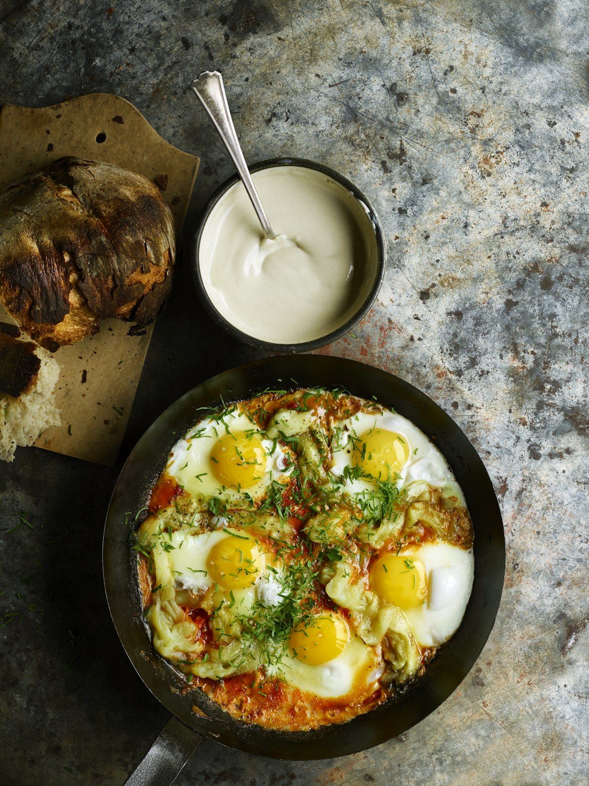 Gestalten Eu Shop-Abraham's Kitchen-Book-Black-Deal-Outlet-by-ARCHIVIST