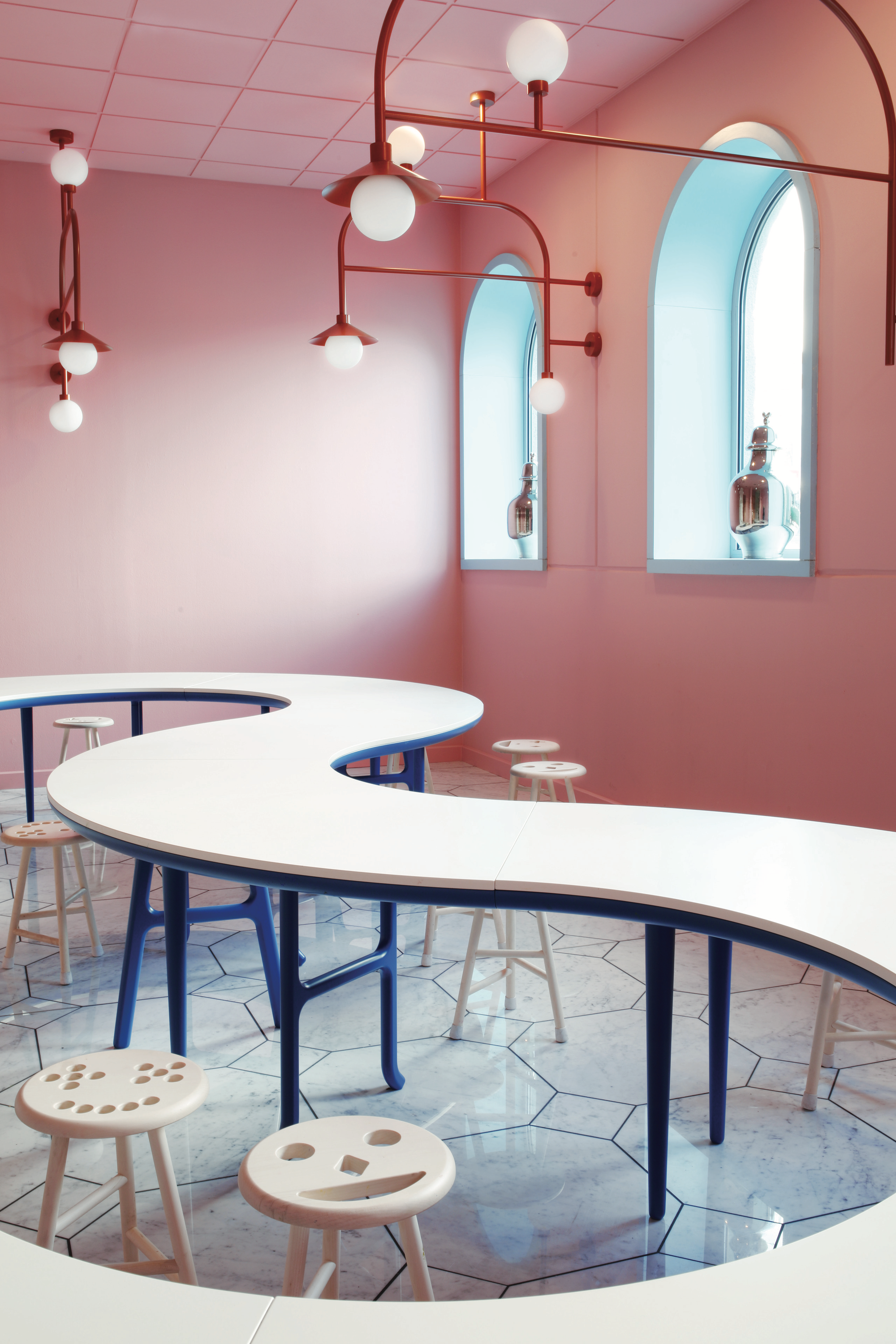 Gestalten Eu Shop-Jaime Hayon-Book-Black-Deal-Outlet-by-ARCHIVIST