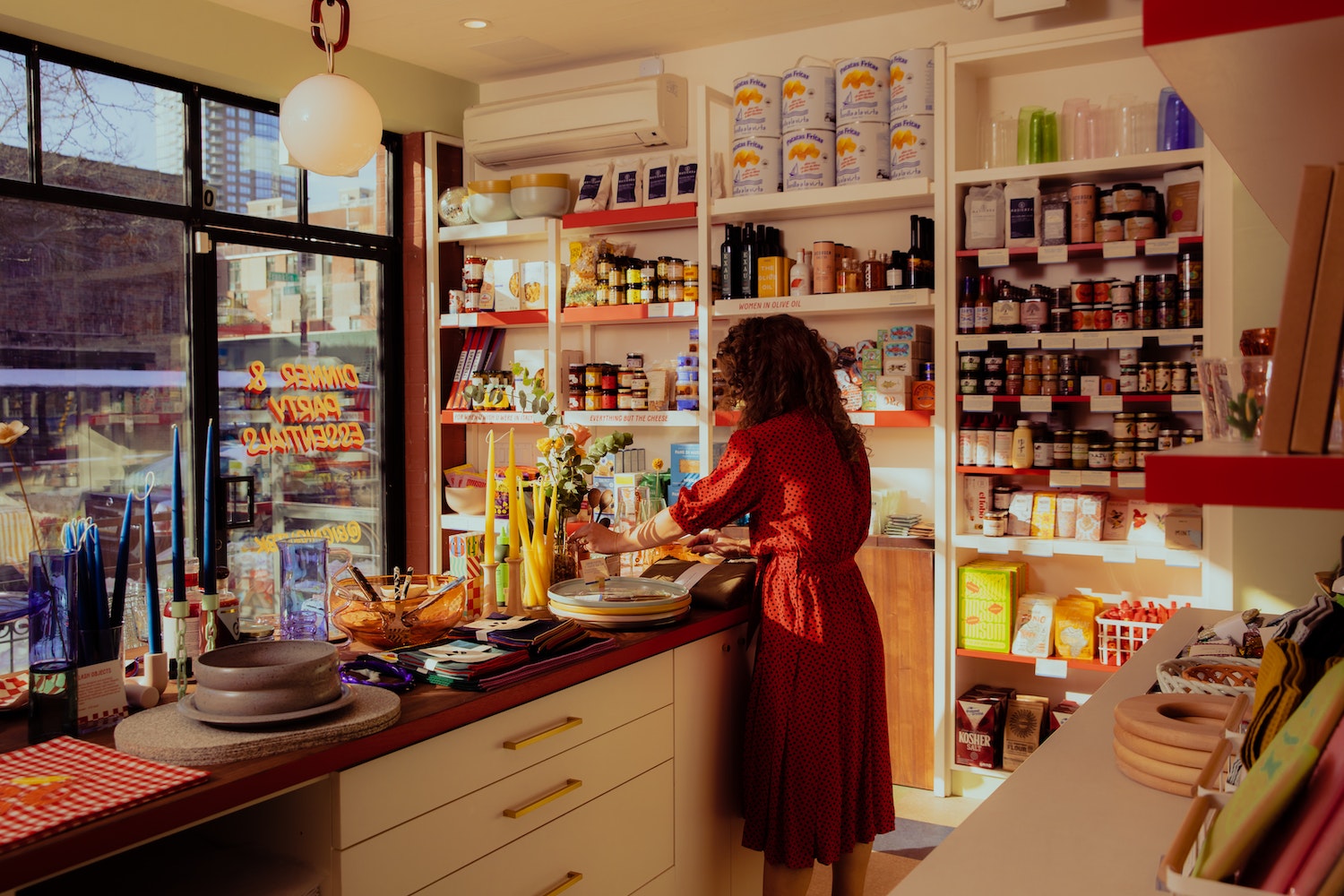 Gestalten Eu Shop-Gute Geschäfte-Book-Black-Deal-Outlet-by-ARCHIVIST