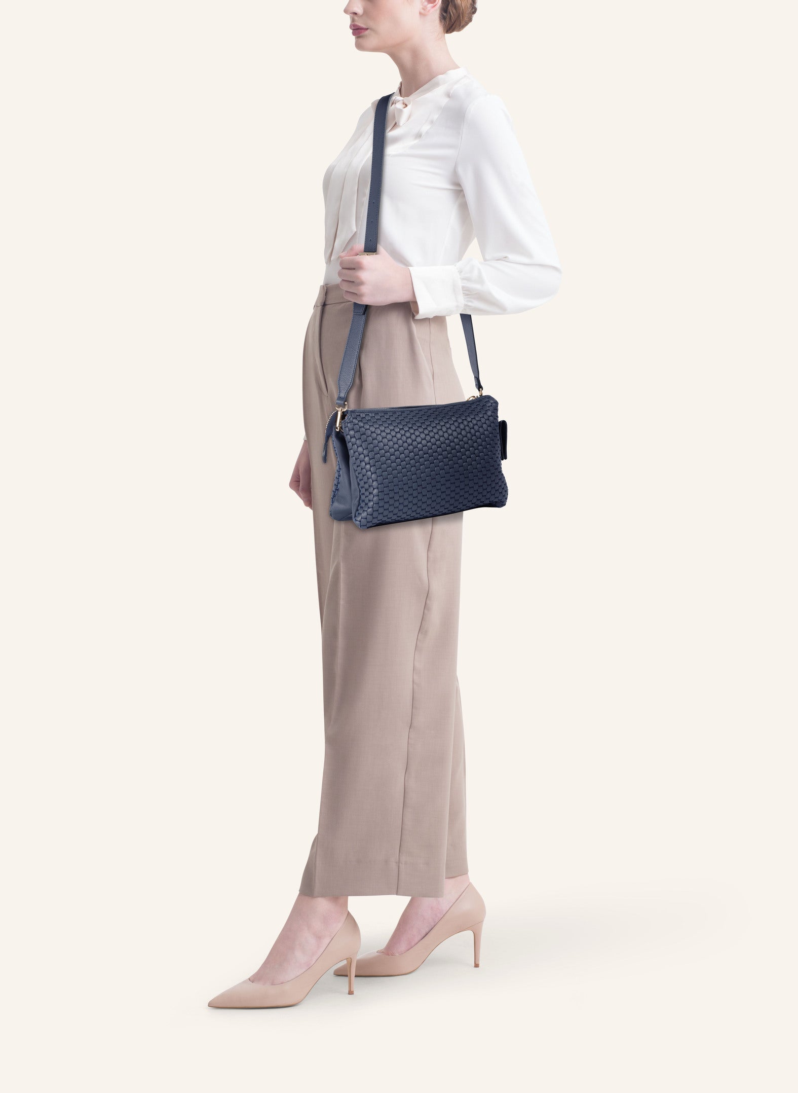 '21' Crossbody bag Navy Blue