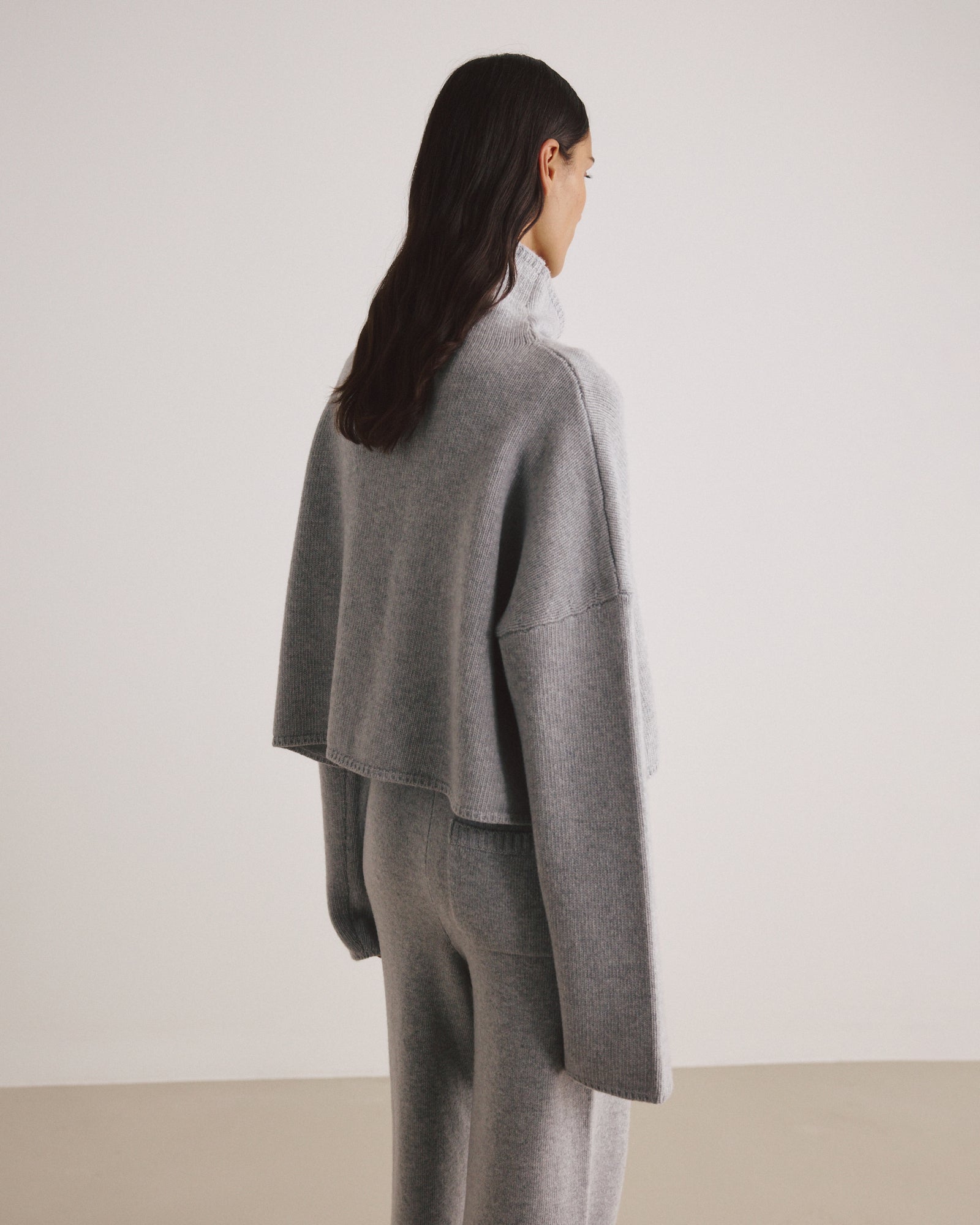 Pullover CARLI - by Aylin Koenig