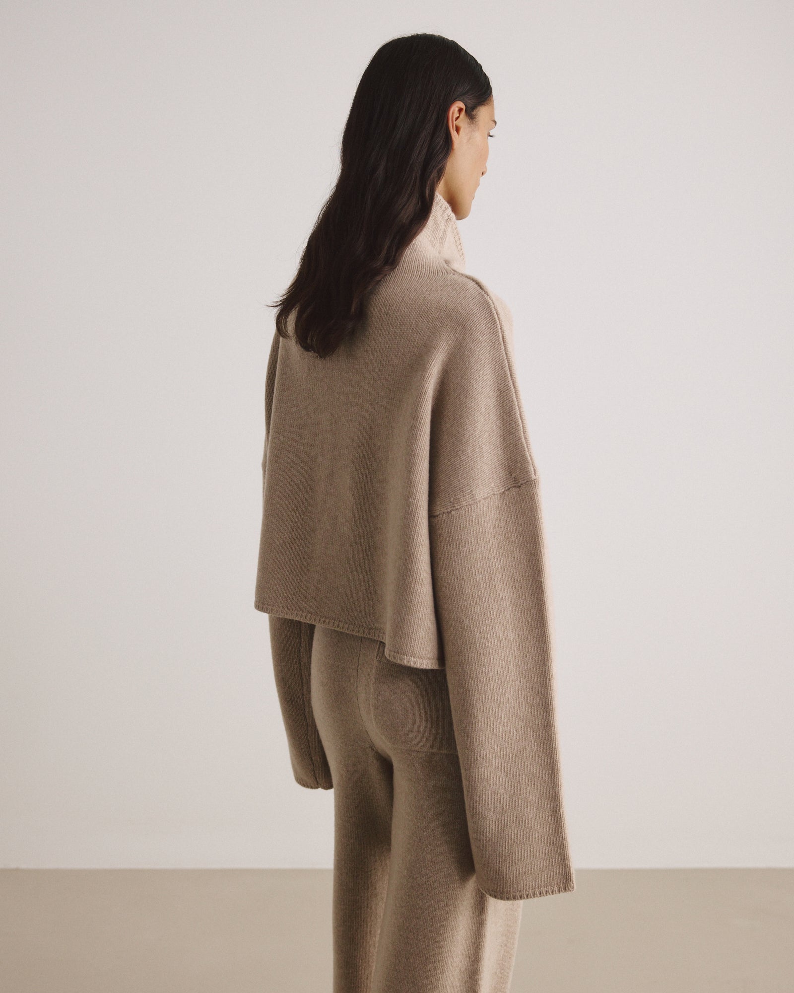 Pullover CARLI - by Aylin Koenig