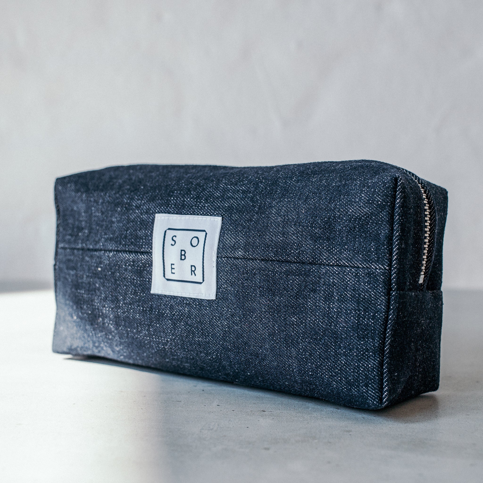 Sober-Denim Wash Bag-Kulturtasche-Black-Deal-Outlet-by-ARCHIVIST