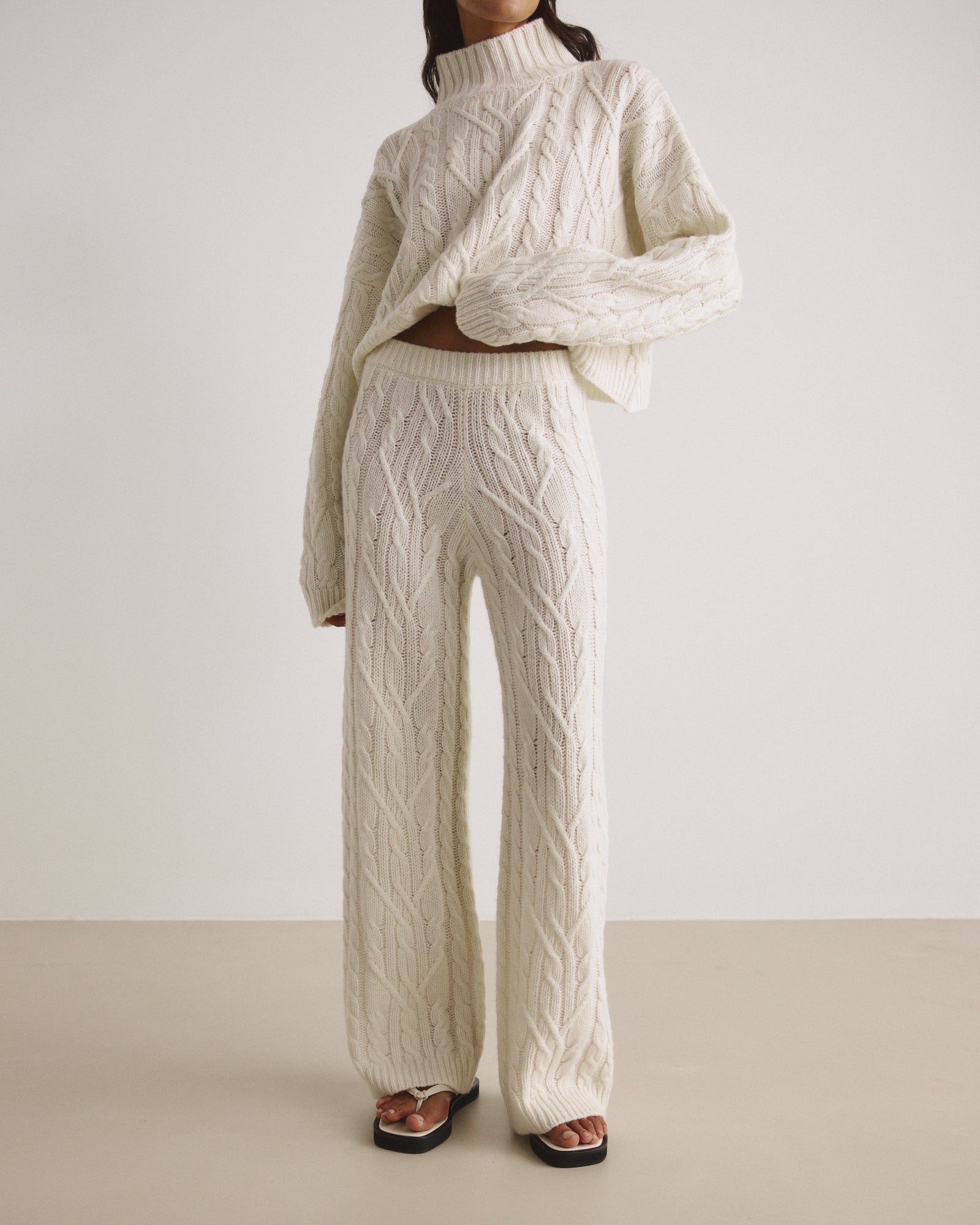 Strickhose AVA - by Aylin Koenig