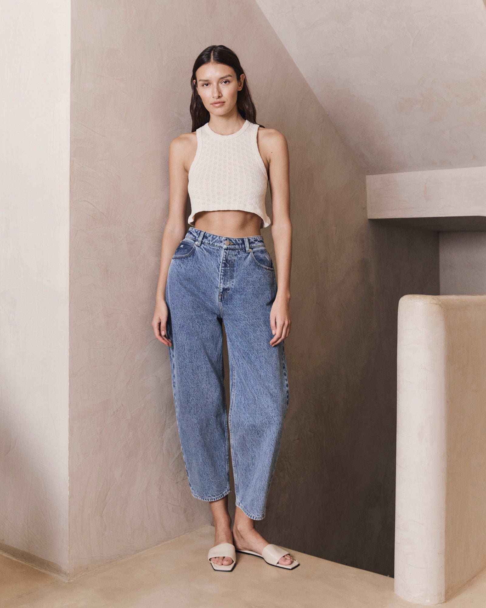 Top RAYA - by Aylin Koenig