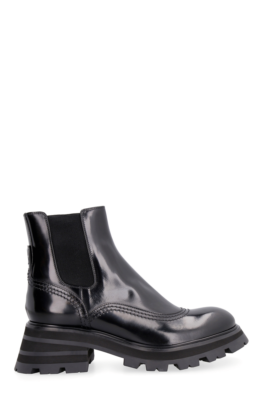 Wander leather Chelsea boots